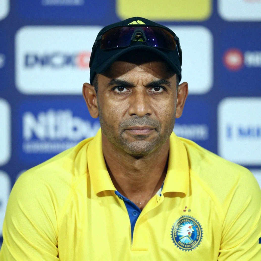এশিয়ান গেমস ক্রিকেট ফাইনাল: ১৯ রানের ব্যবধান ঢেকে দেয় মাঝের ওভারগুলোর আসল ফলাফল