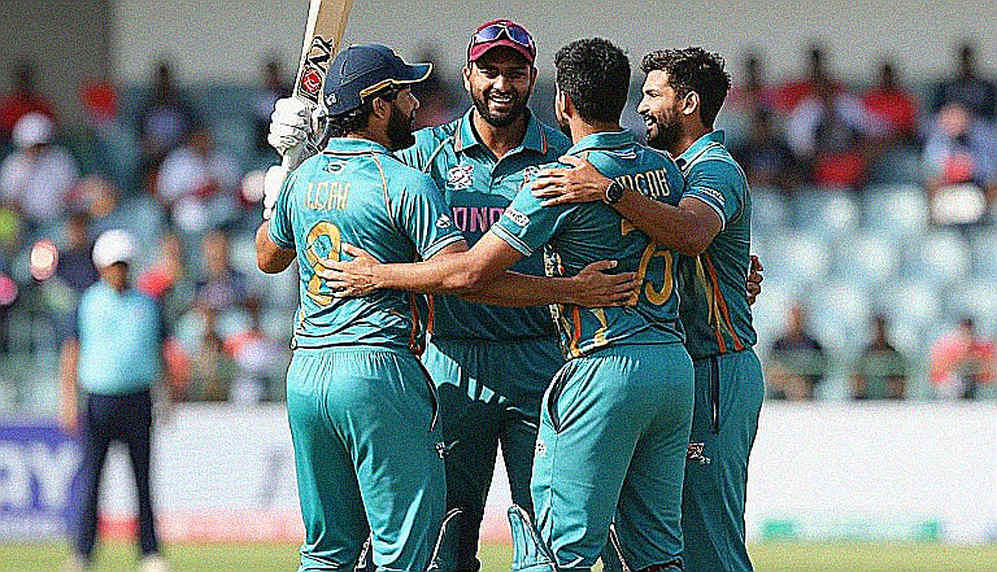 মিরপুরের ঘড়ি: যে ওভারে বাংলাদেশের ছন্দ ভাঙে, আর যে ওভারে ফেরে