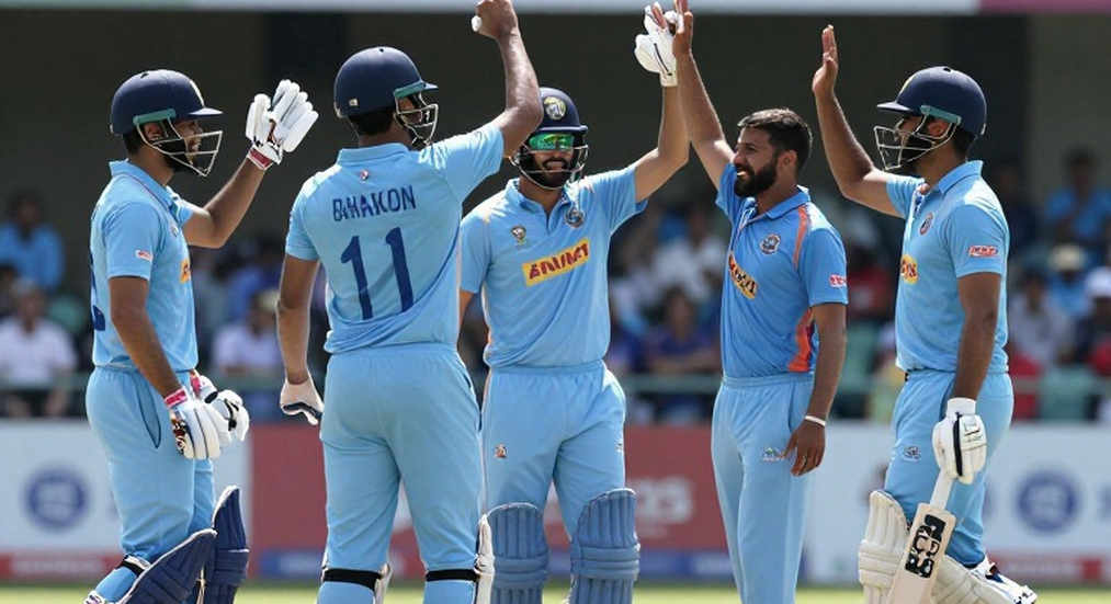 The Missing XI on the World Cup Team Sheet: Reading Cricket's Migrant Labor from an Empty Dubai Stand