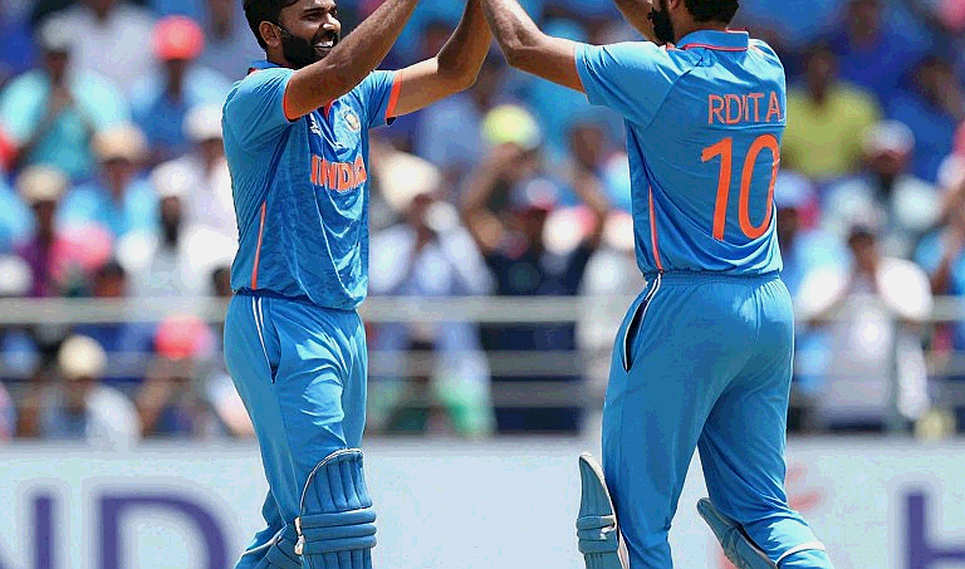 ২৪৯ রক্ষা হয়নি, তবু গম্ভীর কাউকে দোষ দিলেন না: ফ্ল্যাট পিচের হিসাব আর টি-টোয়েন্টির অস্বস্তিকর সত্য
