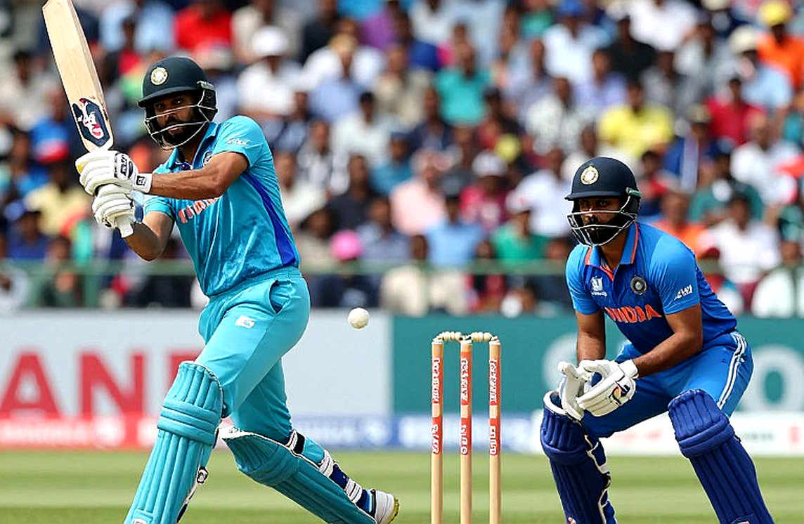 Overs Seven to Sixteen — The T20 Stretch the Scoreboard Keeps Hidden