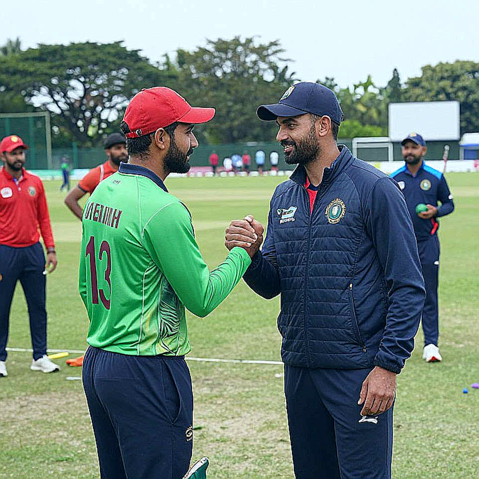 এশিয়ার মিডল ওভার লেজার: স্পিন-স্কুইজ কতটা উইকেটের, কতটা টেম্পোর এশিয়ার মিডল ওভার লেজার: স্পিন-স্কুইজ কতটা উইকেটের, কতটা টেম্পোর