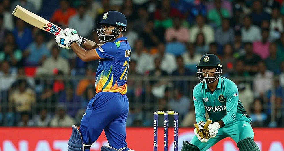 দুই ইনজুরি, দুই নামহীন ক্রিকেটার, আর একটি ভুল কোচের নাম