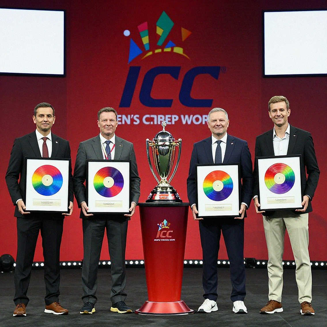 Smart Contracts and Fan Tokens: Who Really Sets the Price in Cricket's Transfer Window? Smart Contracts and Fan Tokens: Who Really Sets the Price in Cricket's Transfer Window?