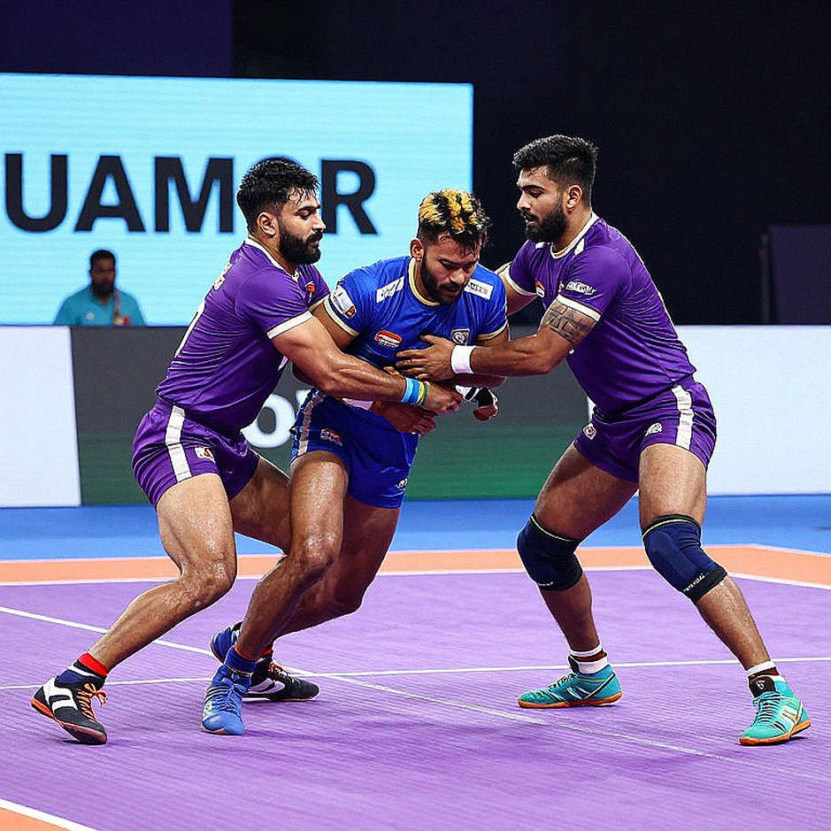 হাই-ফ্লায়ারের ছয় ফুট লাফ, আর যে খতিয়ান কেউ রাখে না হাই-ফ্লায়ারের ছয় ফুট লাফ, আর যে খতিয়ান কেউ রাখে না