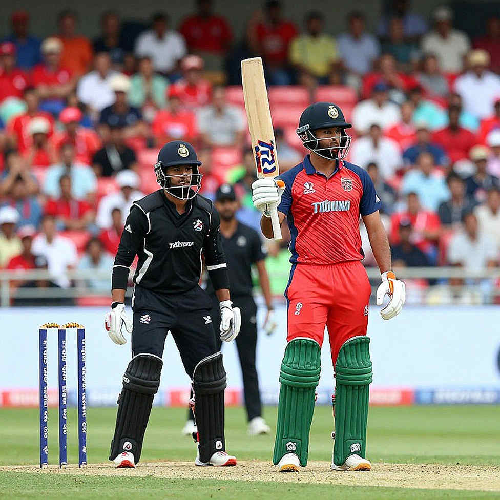 Two Scoreboards of Tokens: Blockchain's Low-Slow Over in Cricket's Economy of Fandom