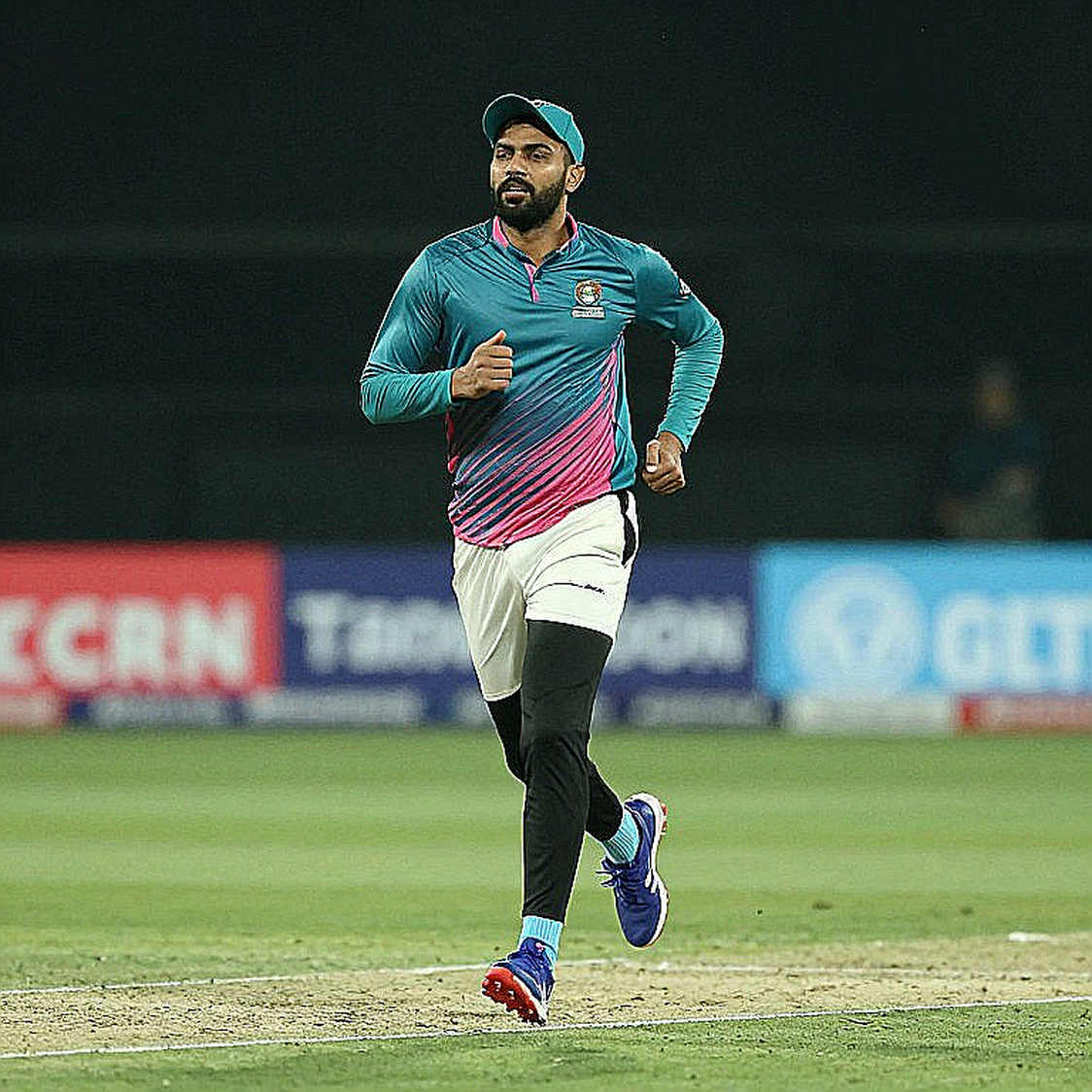 ট্রান্সফার উইন্ডোর আসল ফি চুক্তিতে থাকে না, থাকে এনওসিতে
